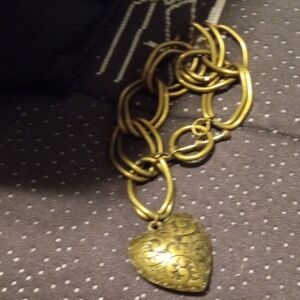 Gold Heart Charm Bracelet